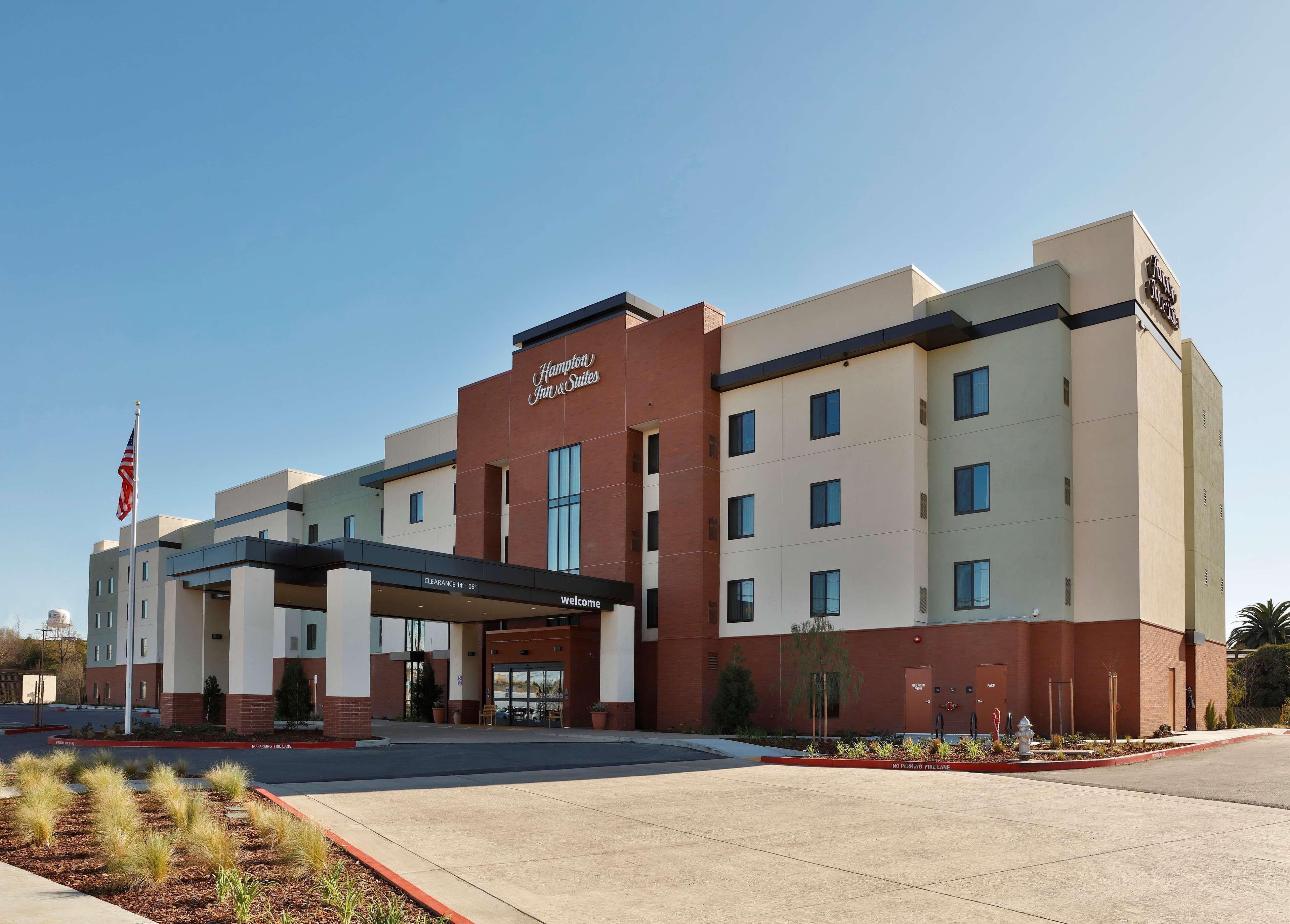 Hampton Inn & Suites Sacramento At Csus Eksteriør billede