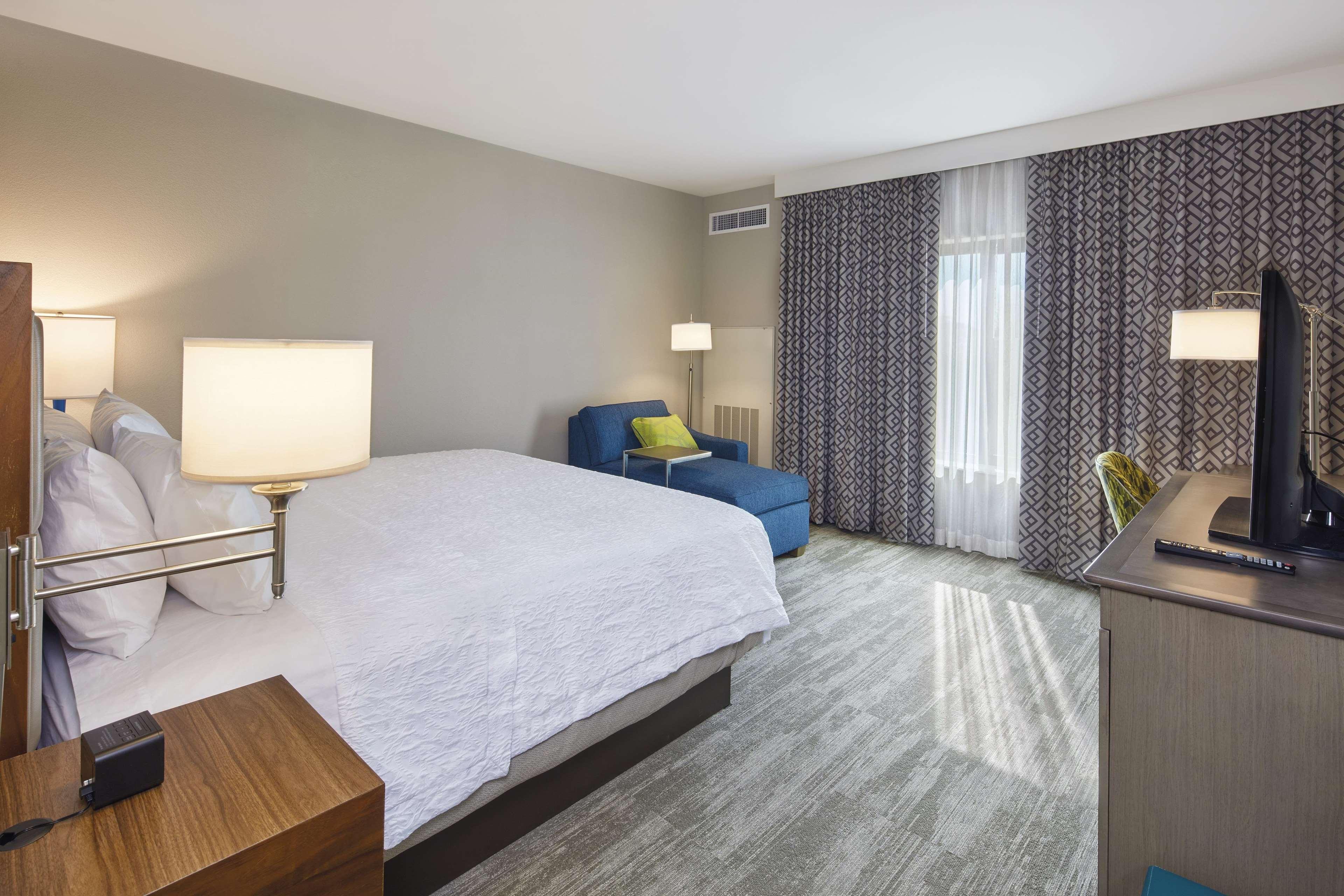 Hampton Inn & Suites Sacramento At Csus Eksteriør billede