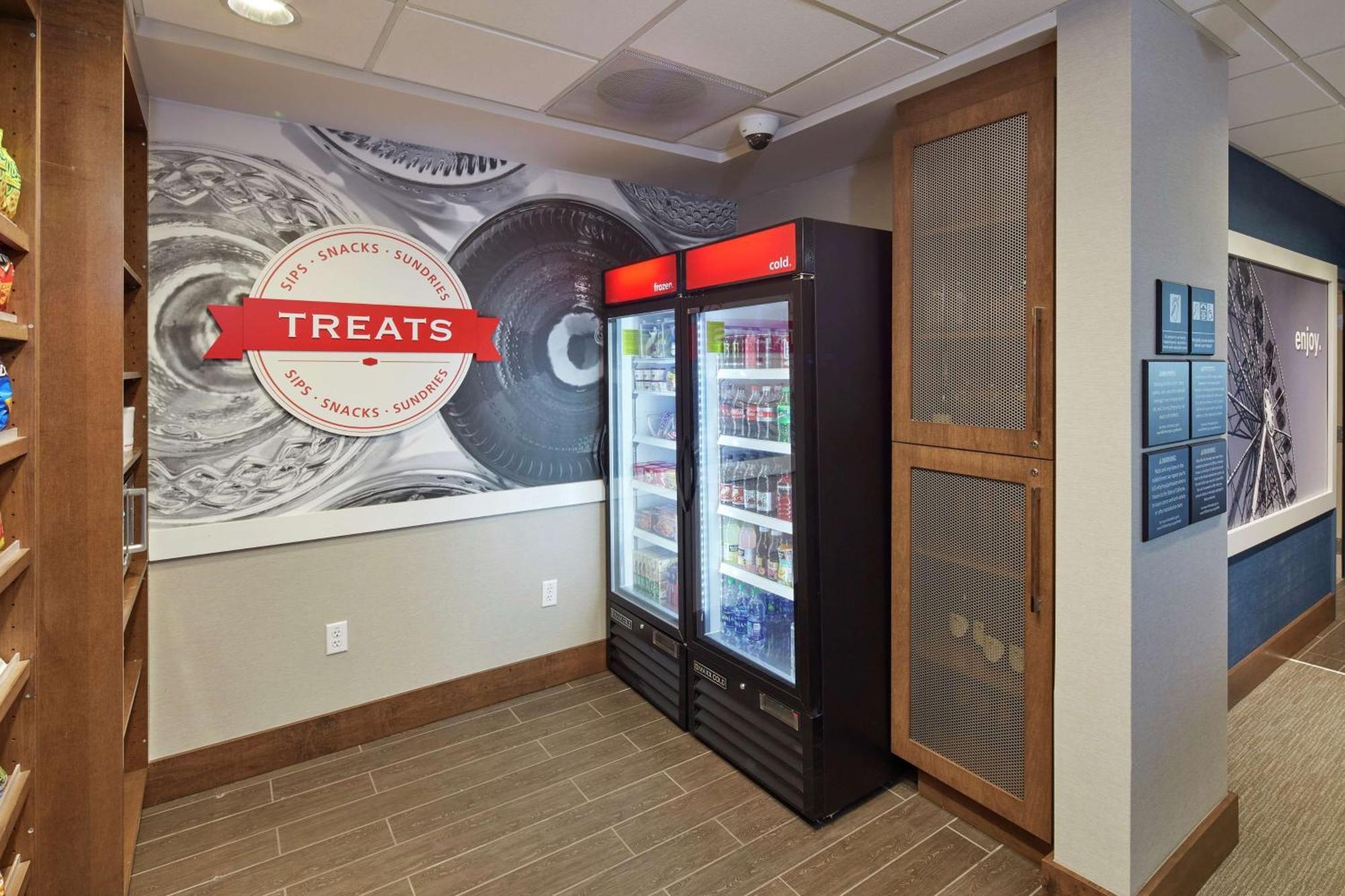 Hampton Inn & Suites Sacramento At Csus Eksteriør billede
