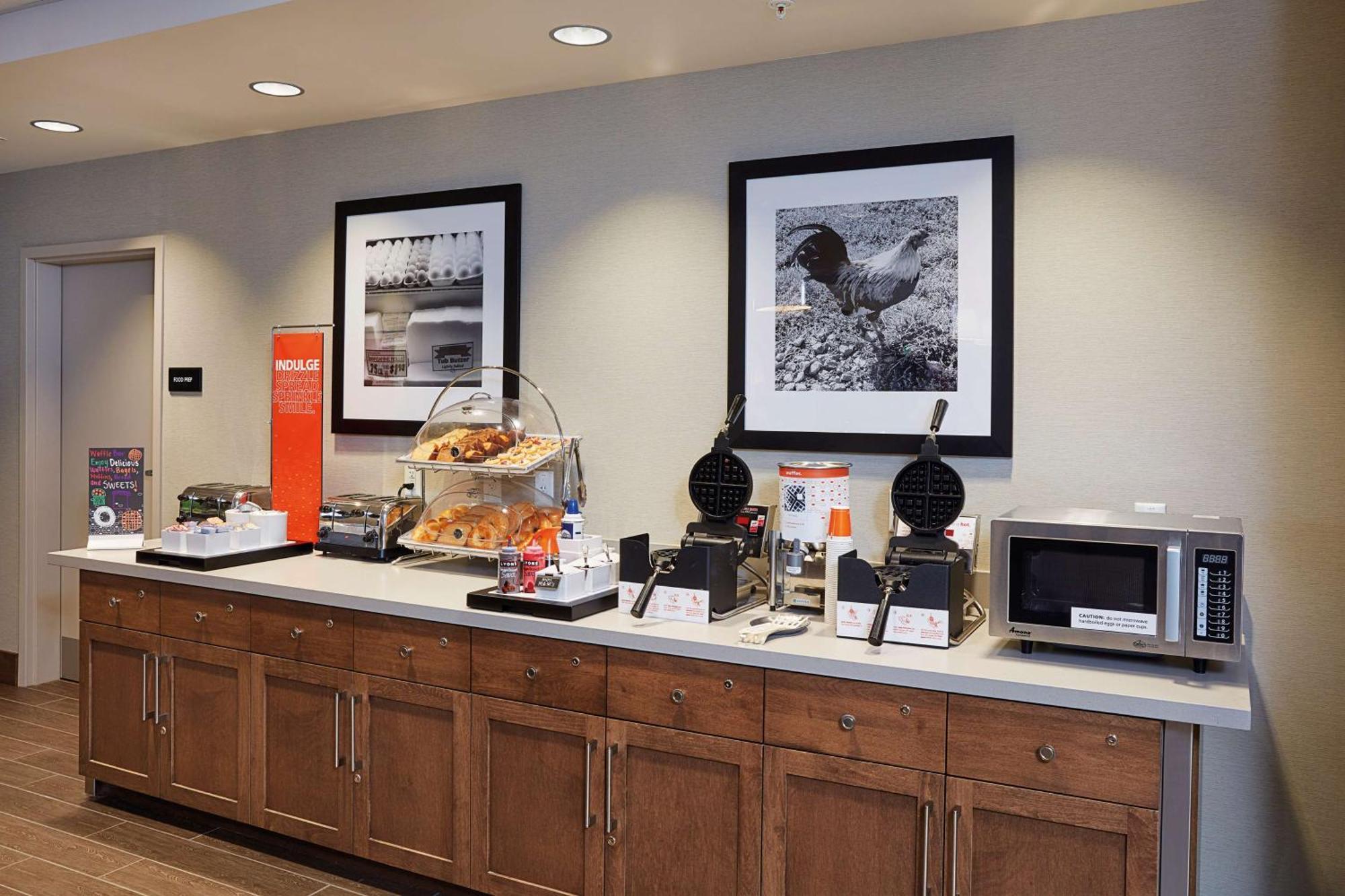 Hampton Inn & Suites Sacramento At Csus Eksteriør billede